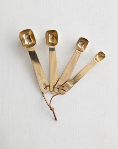 Ensemble de 4 cuillères à mesurer en inox finir or