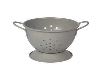 Passoire grise en métal 0.8L