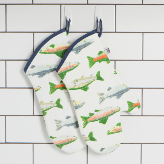 Green and Gray Fish Oven Mitt